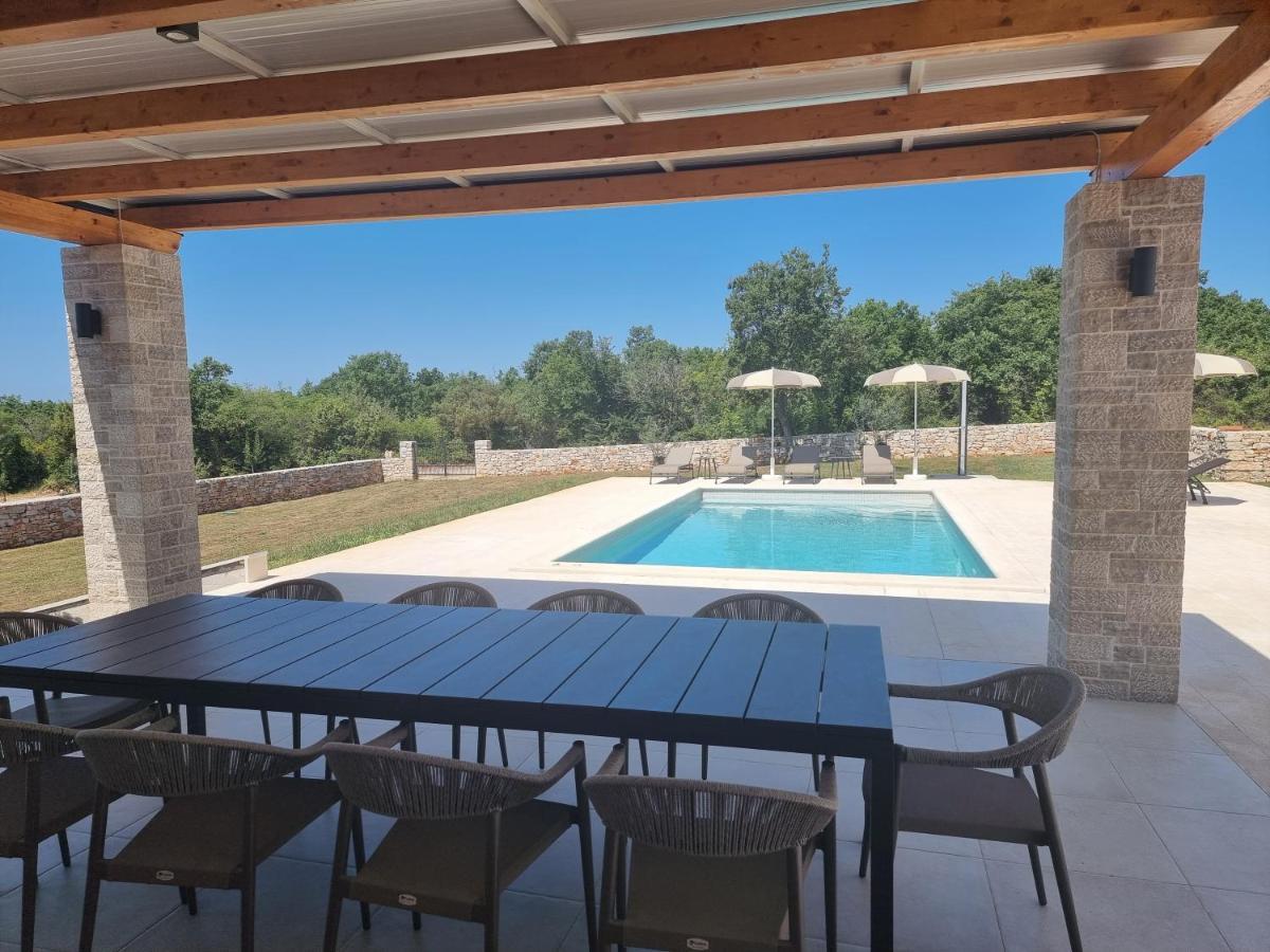 Luxury Villa Serena 2022 - With Heated Pool Cukrici المظهر الخارجي الصورة