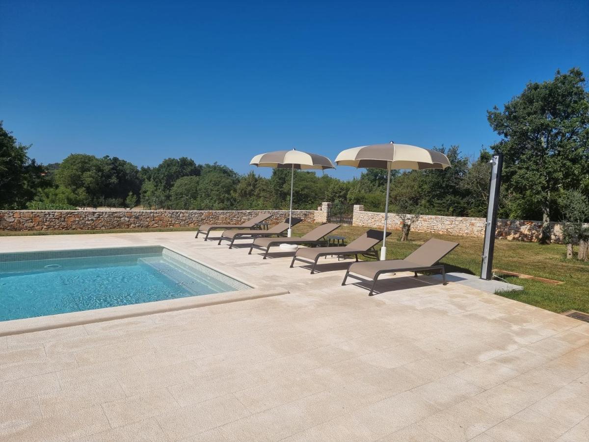 Luxury Villa Serena 2022 - With Heated Pool Cukrici المظهر الخارجي الصورة