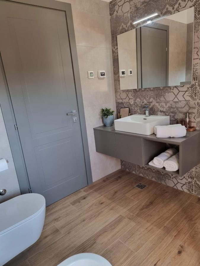Luxury Villa Serena 2022 - With Heated Pool Cukrici المظهر الخارجي الصورة